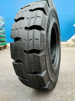 Emrald empower 23x9-10